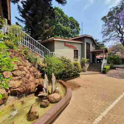 Serendib Suites and Conference Center Hotel Exterior