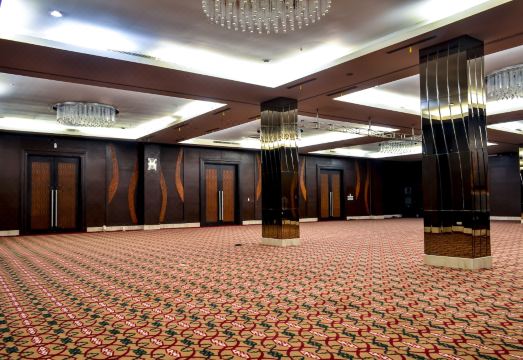 Aria Resort and Casino Over view