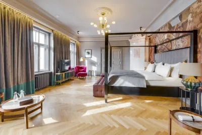 Grand Poet Hotel and Spa by Semarah Hotele w: Riga City Center
