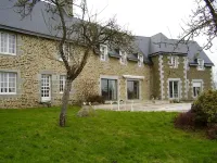 Le Relais Postal Hôtels à : Vire
