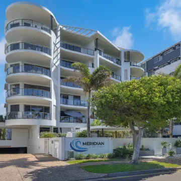 Meridian Alex Beach Apartments