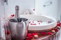 Real Classic Hotel - Hot Tub