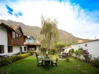 Hotel & Apartments Rhouse Calca Hotels in Calca Province