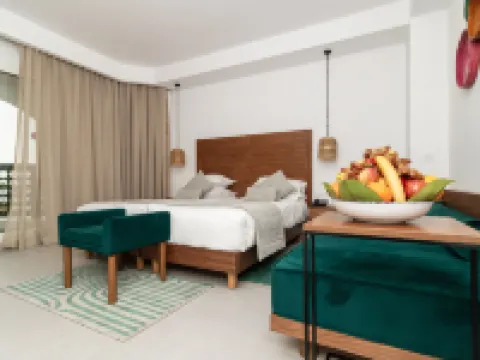 El Mouradi Palm Marina - Families and Couples Only Hotels in Akouda
