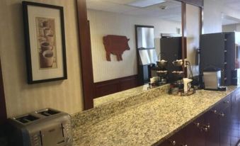 Whitman Motor Lodge