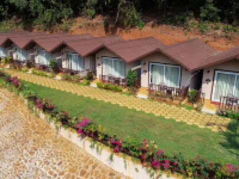 Stone Wood Premier Gokarna Hotels in Gokarn