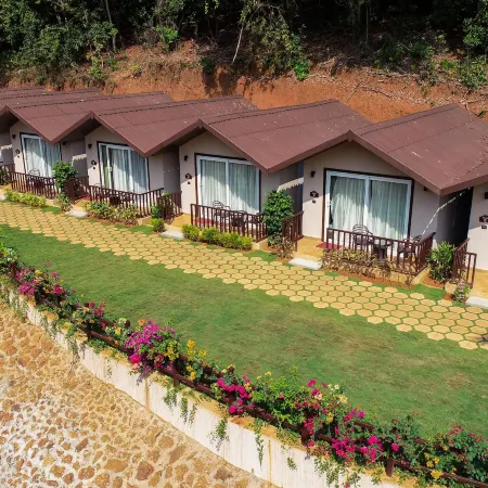 Stone Wood Premier Gokarna