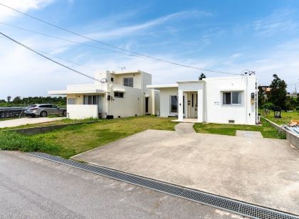 リブ プラス ヴィラ ナゴ