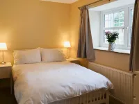 White House Cottages