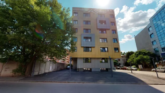 勒布朗公寓飯店