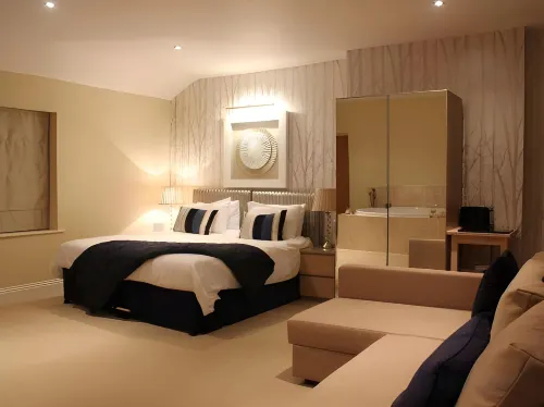 The Keep Boutique Hotel - parking