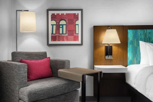 Hampton Inn & Suites Orangeville, on Hotels in Erin