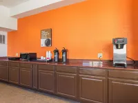 Motel 6 Waterloo, IA - Crossroads Mall - Cedar Falls Hotels in Waterloo