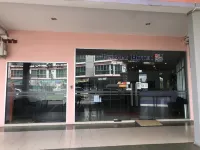 โรงแรมเปอร์มายซิบู โรงแรมในซิบู