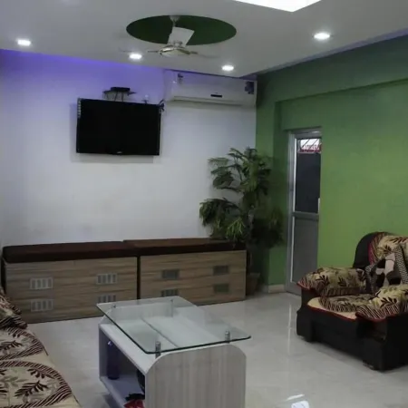 Hotel Arham Inn