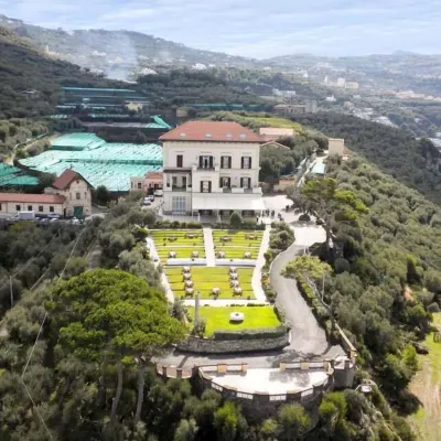 Villa Angelina Hoteles cerca de Marina di Puolo