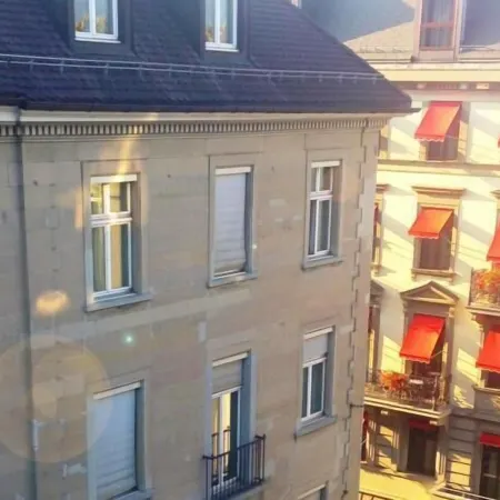 Le Bijou Lintheschergasse / Zurich HB