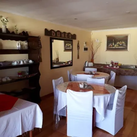 Dunes Guesthouse Отели в г. Уолфиш-Бей
