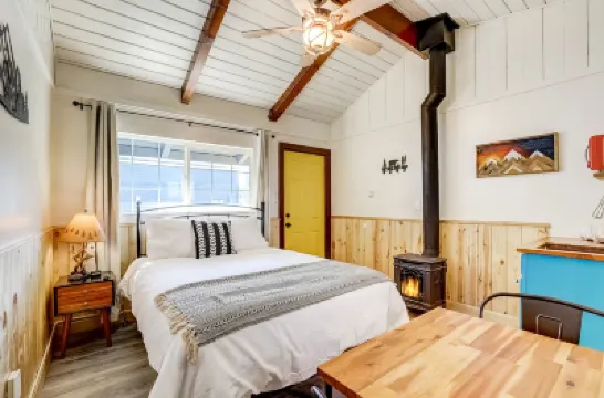 Tahoe Mountain Inn Hotel a 