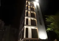 Voxton Inn Hotels near Astana Deedar-e-Noor Bismillah Shah Qadri