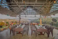 Mount Queens Hill Resort & Spa - breakfast