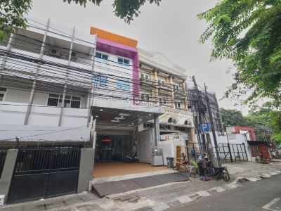 Aranis Hotel