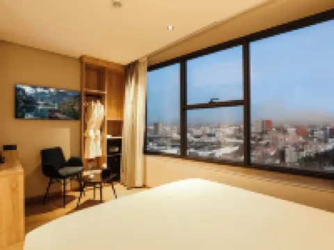 فندق أداي الدار البيضاء Hotels near مسجد الفتح، عين الشق، الدارالبيضاء.