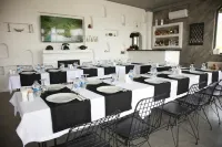 No57 Suites - breakfast