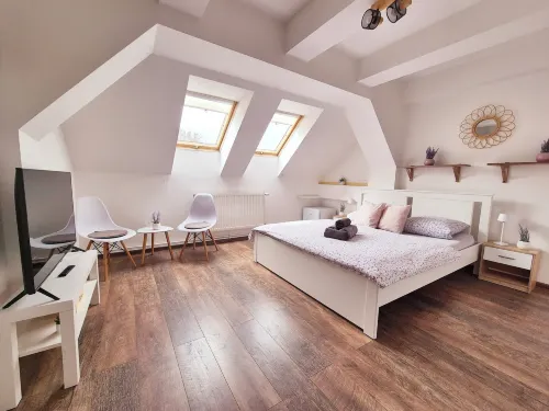 Penzion Orion Hotels in Decin