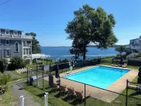 Yankee Clipper Inn Hotels in Rockport