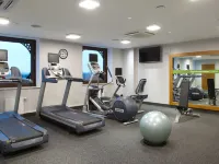 聖彼得堡展覽論壇希爾頓歡朋飯店 克雷斯托維橋附近的飯店