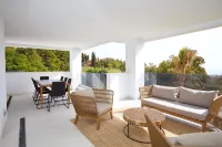 Estepona Holiday Hills Hotels in Casares