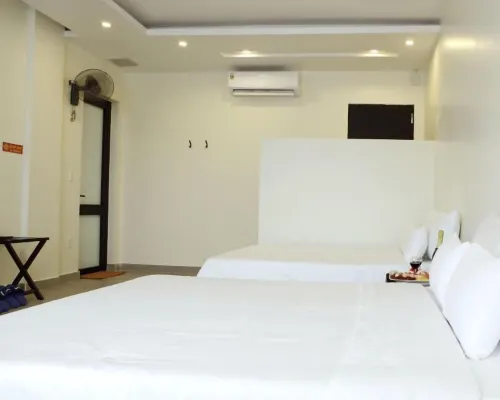 Noblesse Hotel Kamar Photos