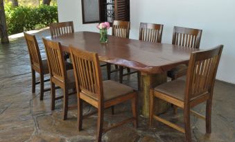 Sonnie House Diani