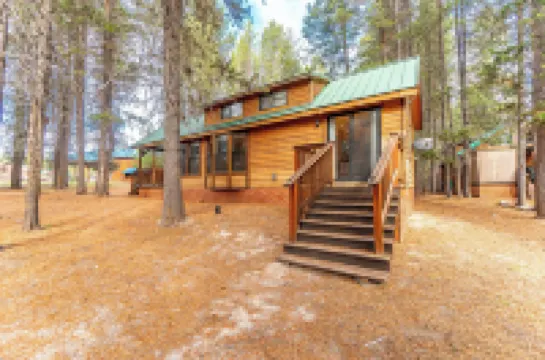 Willamette Pass Inn & Chalets