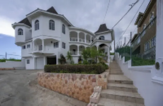 Awaii Jamaica Hotels in 