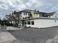 Hotel Meistay - Self-Check-IN Отели в г. 