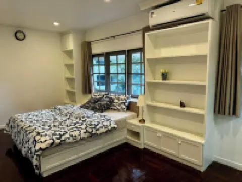 كومفي كريب هوستل 2