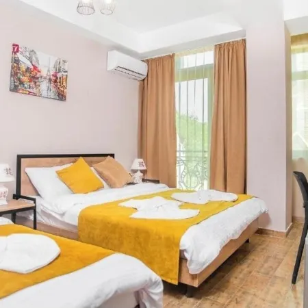 Diuma Hotel
