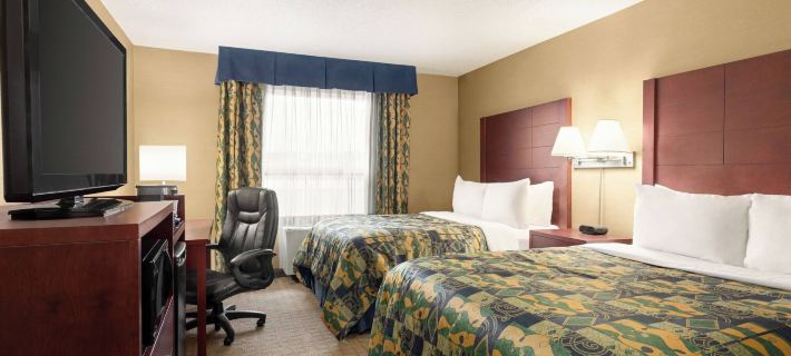 奧沙瓦惠特比Travelodge by Wyndham酒店 達勒姆酒店
