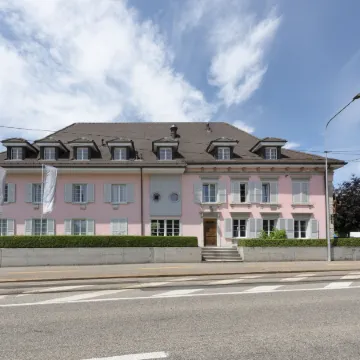 Bären Self Check-in Hotel