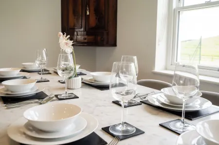 The Duchess - North East Escapes Отели рядом с достопримечательностью «Bamburgh Castle Golf Club»