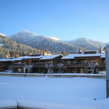 Pend Oreille Shores Resort