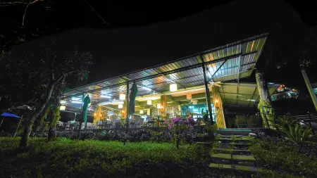 Green Gen Hotel Phuket Отели рядом с достопримечательностью «Jian wanich pier»