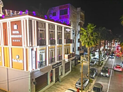Ambasador Hotel