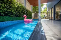 วิลล่าและเรสซิเดนซ์ซานาเยน - ติดทะเล