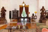 Pousada Castelo de Estremoz – Historic Hotel