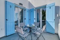 Seaside Splendor - Apollo s Poolside Retreat Hotels in Aliki