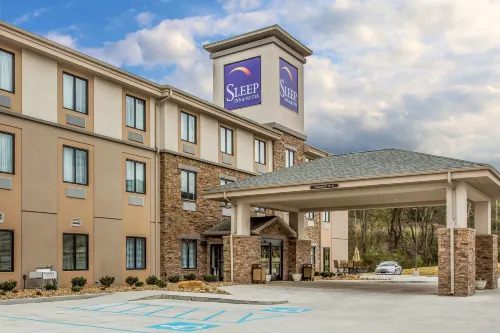 Sleep Inn & Suites Dayton South Hotels in Dayton