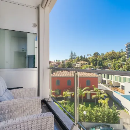 Vista Savoy Apartment